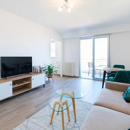 Les Lucioles - - Carre D'or Apartment *