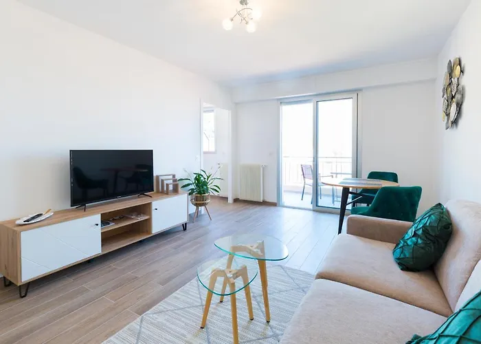 Les Lucioles - - Carre D'or Apartment *